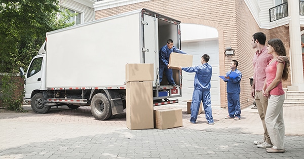 How Rental Truck Movers Support Your Maximizing of Space and Reduction of Moving Costs